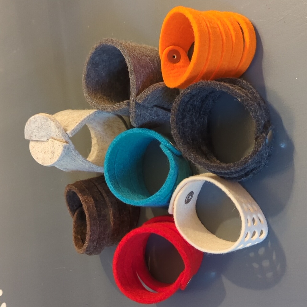 Collection of Filzfelt bracelets